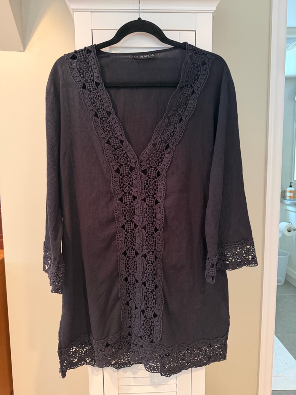 La Blanca Navy Crochet-Trim V-Neck Tunic XL